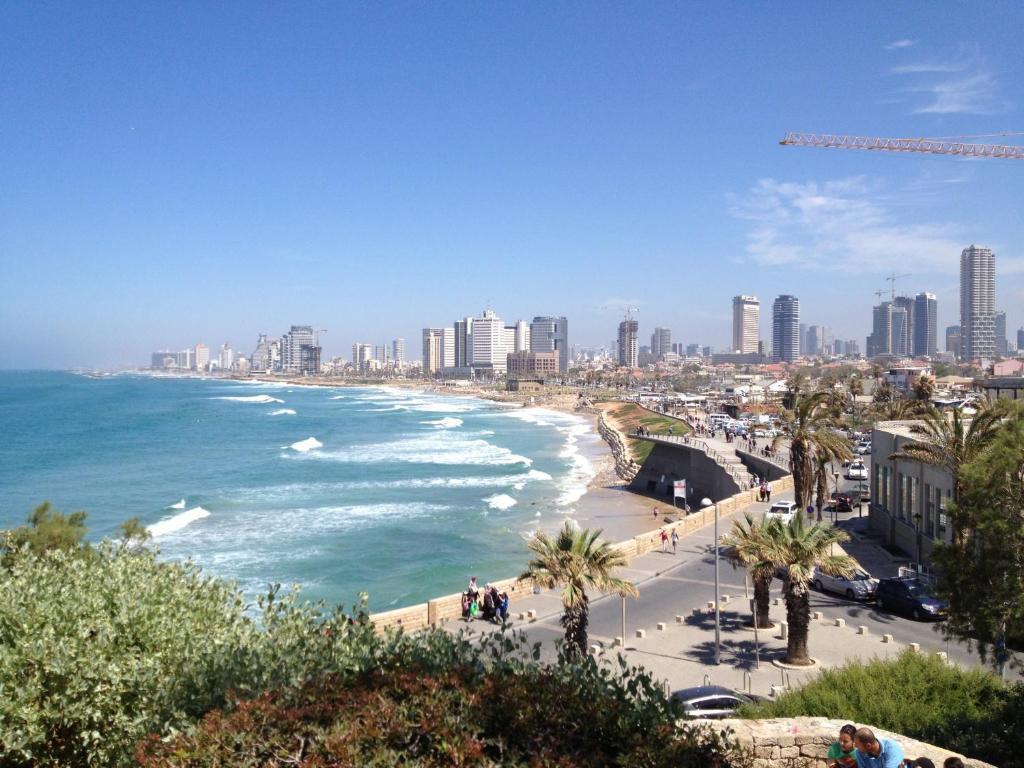 130 Rock Apartments Tel Aviv Exterior photo